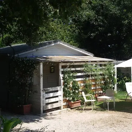 Fattoria Bio Dentro Al Bosco Bed & Breakfast *